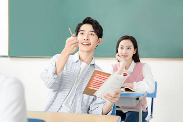 2018上海英语高考？成人英语学习网站哪个好?
